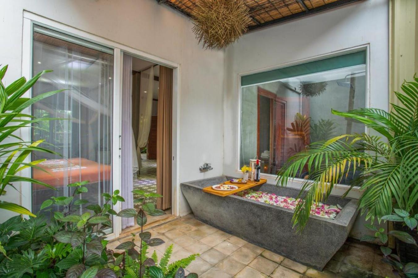 Isann Lodge Siem Reap Exterior foto