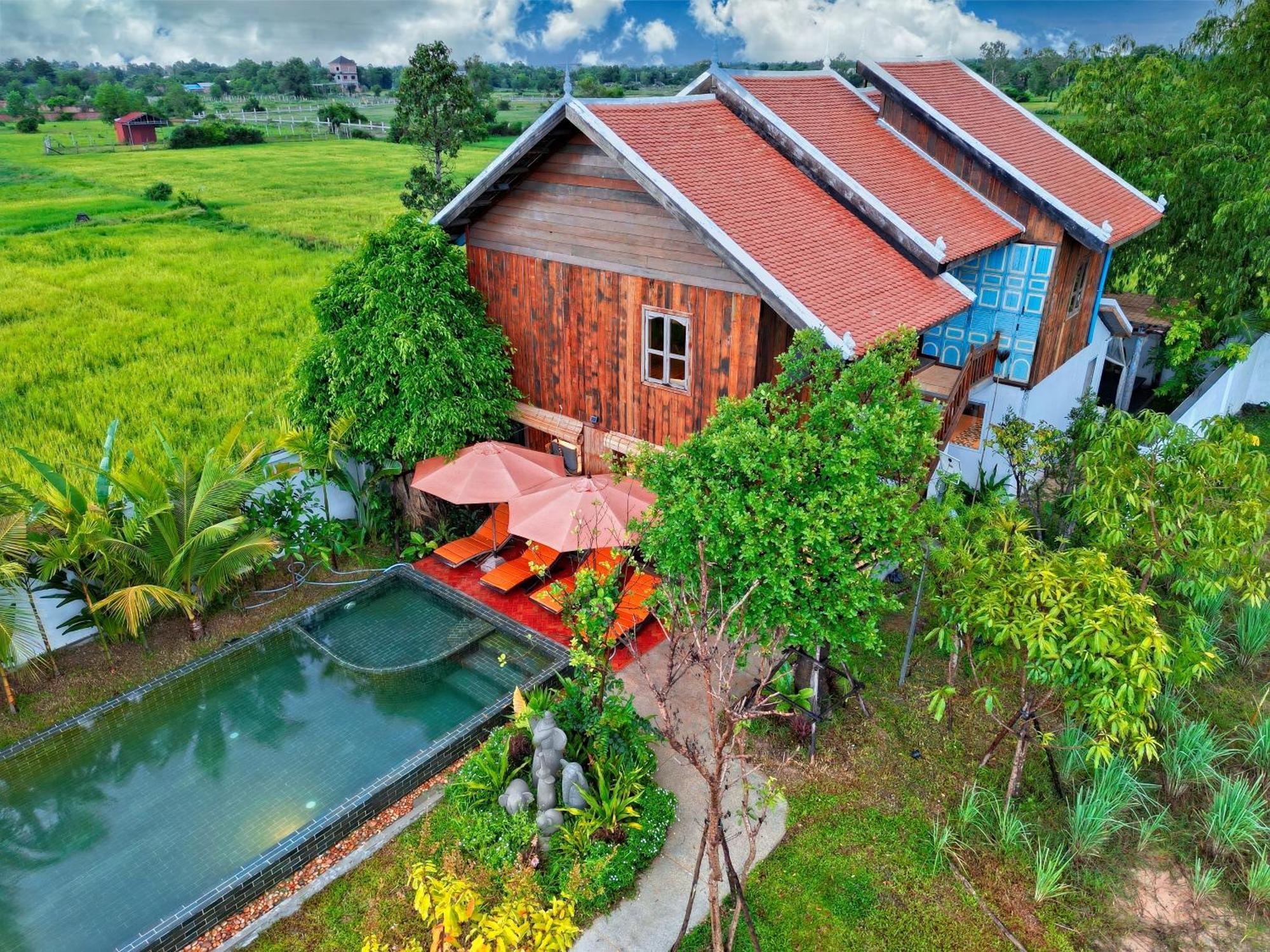 Isann Lodge Siem Reap Exterior foto